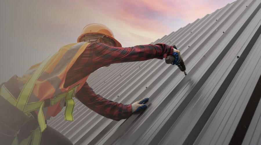 Expert Emergency Roof Repairs services in Bohemia, NY
